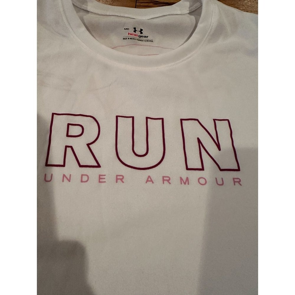 Under Armour Heat Gear‎ Running Shirt wings Size M